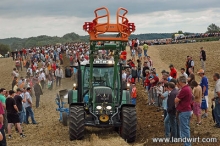 Bilder vom Fendt-Feldtag